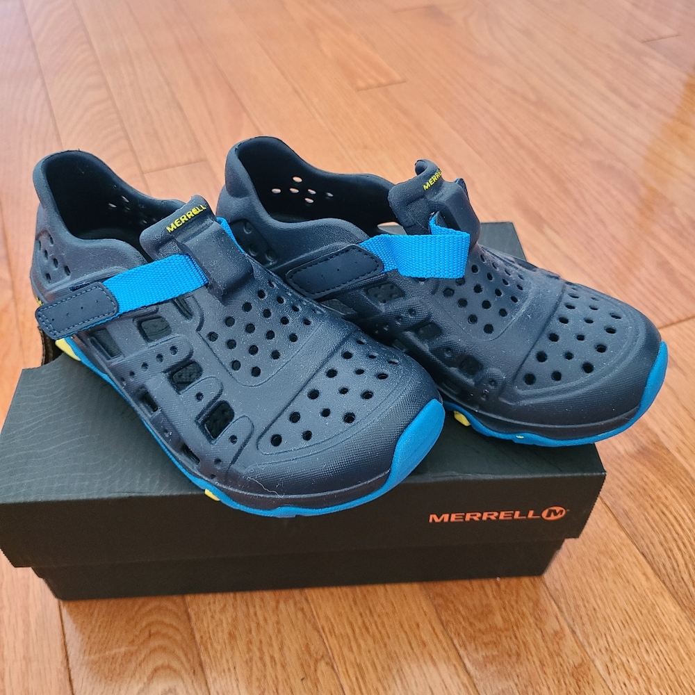 NIB Merrell Hydro Canyon, Sz. 13C